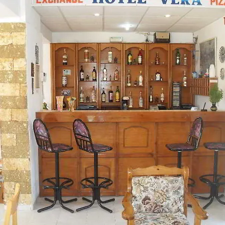 Vera 2* Φαληράκι